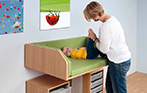 Wickelplätze Waschräume Wickelkommoden http://mwn-online.de/wordpress/wp-content/uploads/2015/06/Kita_2015_Kapitel-06.jpg