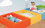 Betten Polster Schlafraum http://mwn-online.de/wordpress/wp-content/uploads/2015/06/Kita_2015_Kapitel-07.jpg