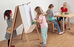 Basteln und Kreatives Arbeiten http://mwn-online.de/wordpress/wp-content/uploads/2015/06/Kita_2015_Kapitel-08.jpg